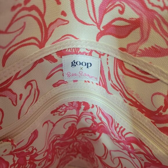 Lilly Pulitzer x Goop Palm Beach Tote “Kiss Kiss” Cameo White & Pink Canvas Bag - Picture 5 of 5